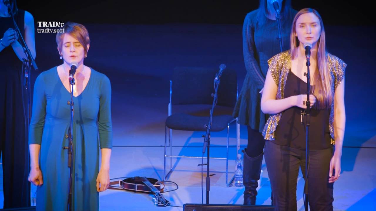 The Shee featuring Karine Polwart and Rachel Newton Perform The Jute Mill Song / Song for Mary