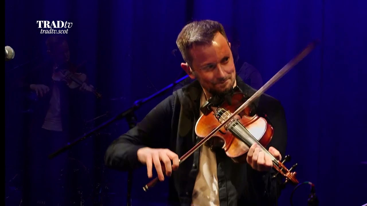 Assynt — Nighean Donn (Live at Eastgate Theatre – Peebles)