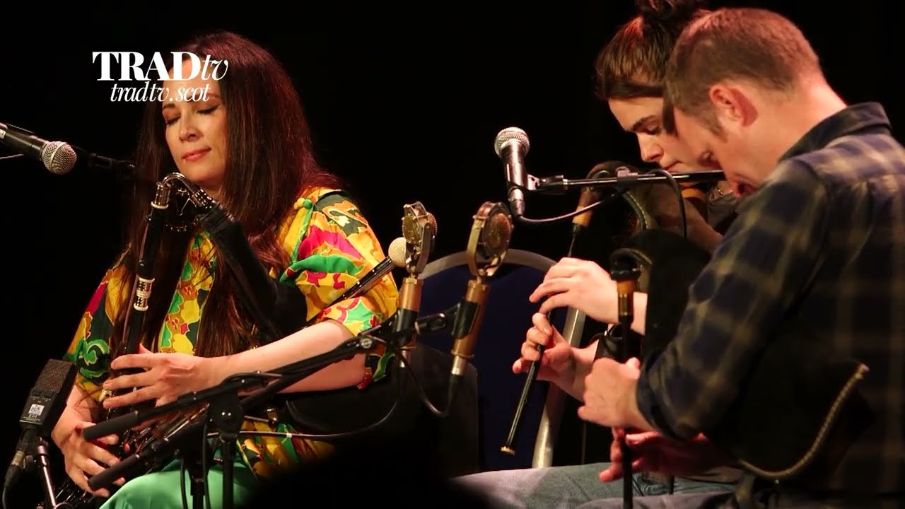 ‘inB’ (Fin Moore / Brighde Chaimbeul / Tiarnàn O’Duinnchinn / Louise Mulcahy) Live Performance: pt1